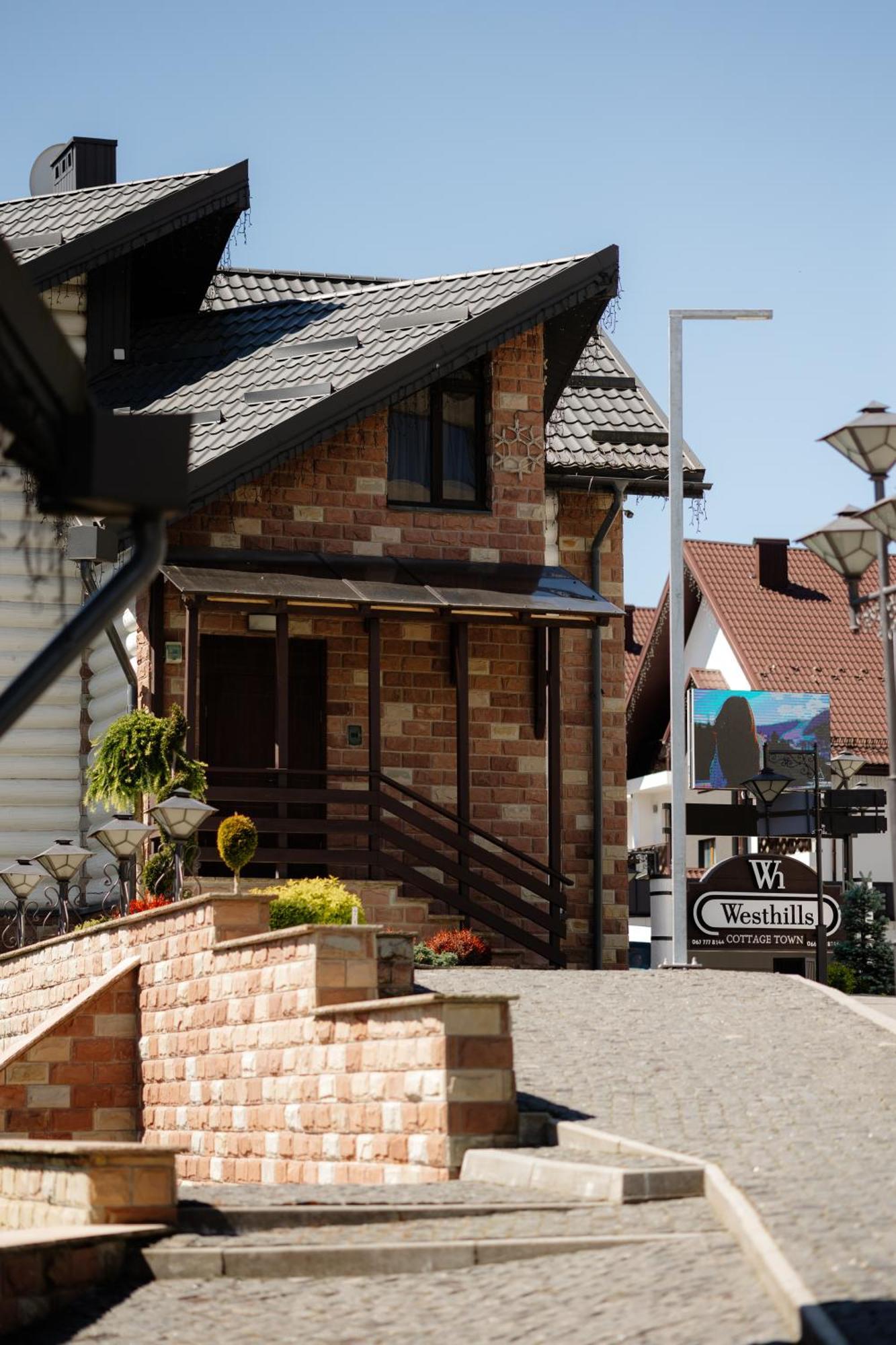 Hotel Westhills Bukowel Exterior foto